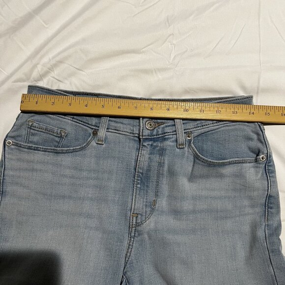 NWOT Levis Women's Classic Straight Jeans w27 L28 Size 4 - Picture 5 of 11